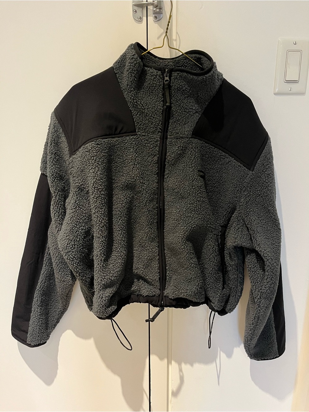 SKIMS Teddy Boxy Zip Up Jacket - Picture 3 of 5